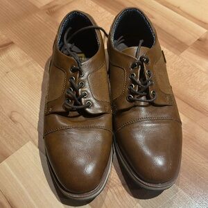 Bullboxer B-52 Casual Oxford Brown - Boys 7 - Like New